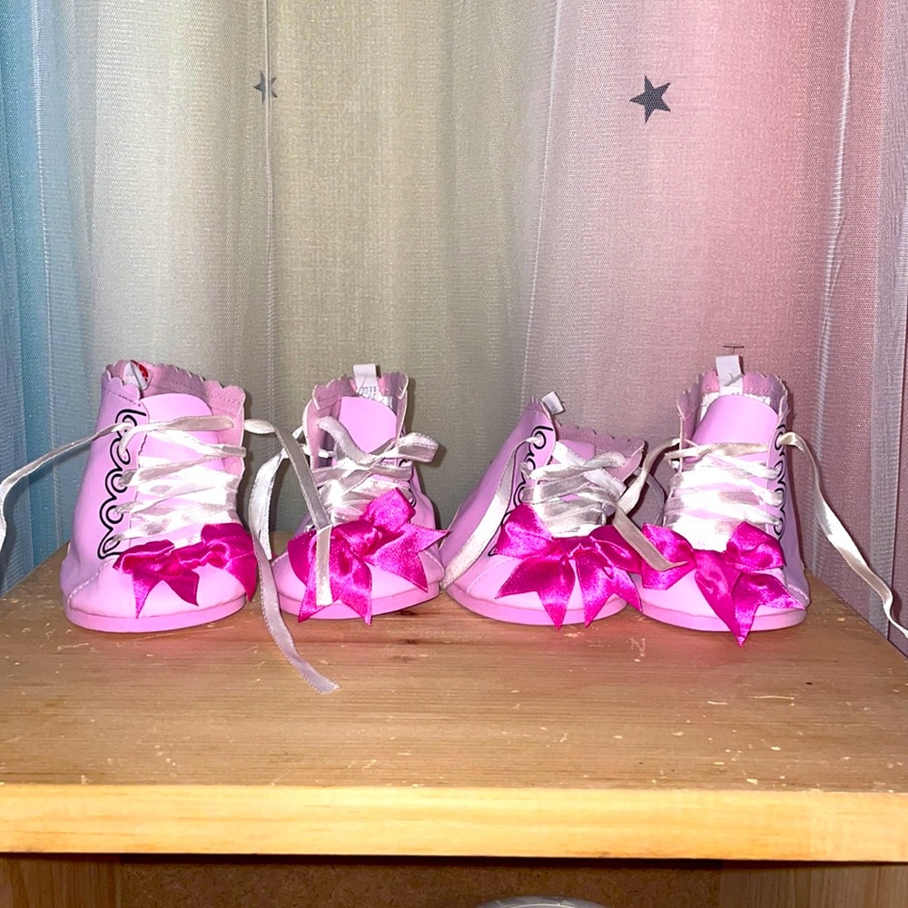 Build a bear pink boot lot